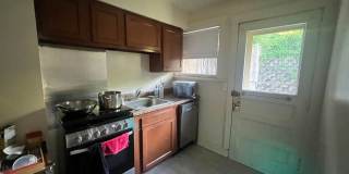 Point Breeze 2 Bed 1 Bath Gallery 12