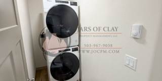 Newer Build- Ready for Move In Gallery 11