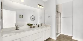 1601 LADUE Court Gallery 19