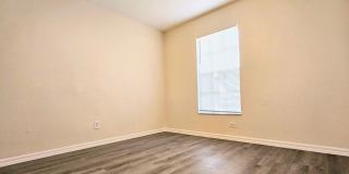 Cozy 2-bedroms, 2-baths in Prime Location Gallery 9