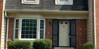 4477 HOLLY Avenue Gallery 1