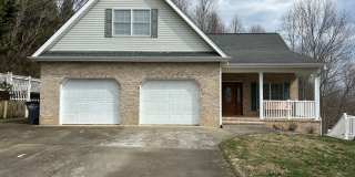 3 or 4 Bedroom / 2 Bath Home Kingsport TN Gallery 1