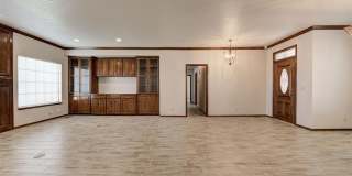 7201 NW 150th Street Gallery 5