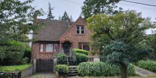 1909 Gregory Way Gallery 1