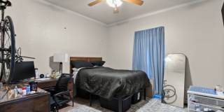 5 bed 4 bath near campus! Gallery 14