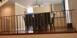 Beautiful and spacious multilevel townhouse in model home condition Gallery 5