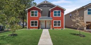 Legacy Homes – Brand New Texas Townhome for Rent! Gallery 1