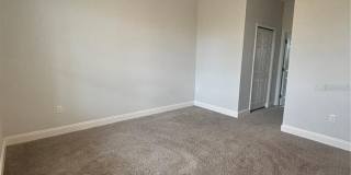 423 CHURCHILL COURT Gallery 13