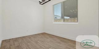 CORNER LOT - Beautiful 5-Bedroom Home for Rent in North Merced! Gallery 31
