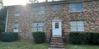 2 Bedroom / 1 Bath Carrollton Apartment - Updated! Gallery 1