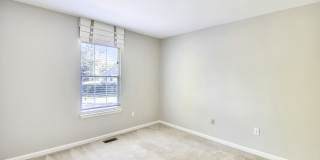 FENCED IN YARD!!!  Beautiful 4/3 UPDATED SF Home in Gaithersburg Gallery 41