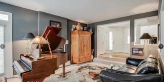 9810 BOLTON VILLAGE Court Gallery 6