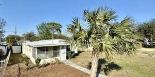 5566 Kelly Drive North 5566 Kelly Drive North Gallery 4