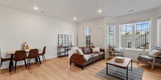 1206 SW Franklin Ln Gallery 1