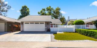 Beautifully Upgraded Single Level Home in Lake Forest Available NOW! Gallery 1