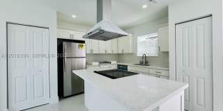 8005 NW 14th ct Gallery 1