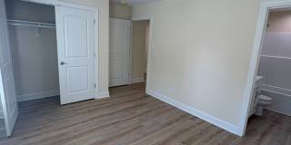 Wayne Michaels Premier Home (elite college living) Gallery 7