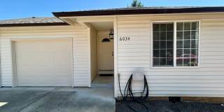 Newly Remodeled Three-Bedroom Two-Story Duplex- South Salem Newly Remodeled Three-Bedroom Two-Story Duplex- South Salem Gallery 1