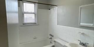 1916 R Street Gallery 1