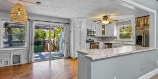 Gorgeous 3 Bedroom Ranch in North Raleigh, updated, pet friendly, fenced-in yard! Gallery 5