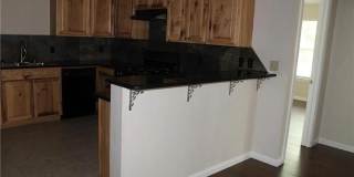 523 Main Street Gallery 13