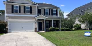 4 bedroom 2.5 bath home with a loft Gallery 1