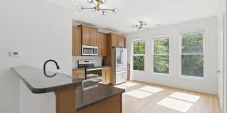 740 Liberty Commons Drive NW unit: 1101 Gallery 19