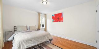 2545 W Lunt Avenue Gallery 13