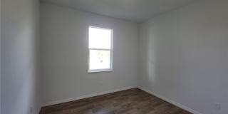 684 Thomas Sherwin Avenue S Gallery 8