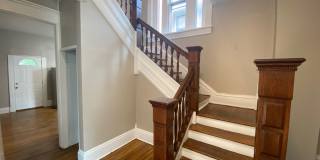 Beautiful Six Bedroom House Just Outside The Hustle and Bustle of OSU Campus! Gallery 9