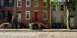 Charming 1 Bedroom Townhome ~ Ridgely's Delight Gallery 1