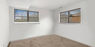 47 W Stone Avenue Gallery 11