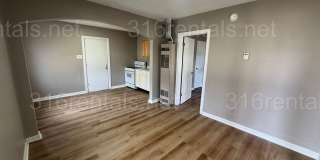 $525 - 1 bedroom / 1 bathroom - duplex Gallery 2