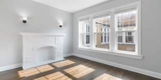 1110 West Glenlake Ave. Gallery 9