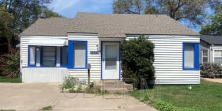 2422 23rd Street Gallery 1