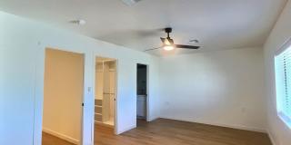 2502 E Paradise Lane Gallery 25
