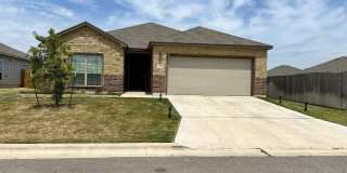 1117 Lakeway Crossing Dr Gallery 1