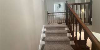 374 Eaton Street Gallery 16