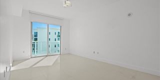 3030 Northeast 188th Street Gallery 11