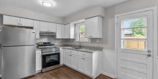 2404 Arkansas Avenue - B Gallery 1