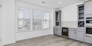 707 Hoke Lane - 1 Gallery 10