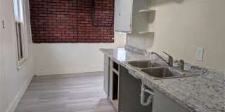 616 7th Street Gallery 5