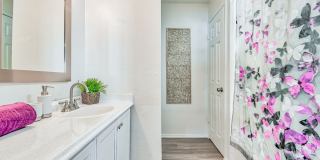 Woodside Flats Gallery 15