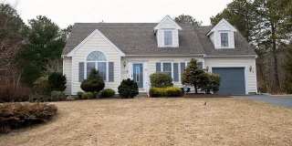 28 Quashnet Woods Drive Gallery 1