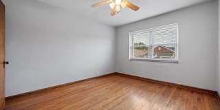 5828 Lindenwood Ave 2W | www.southcityspaces.com | Gallery 11
