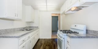 The Corsican Apartment Homes Gallery 15