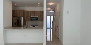 815 Northeast 17th Avenue Gallery 15