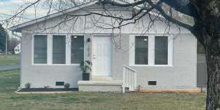 1410 E Grundy Street Gallery 1