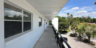100 EL CAMINO DRIVE Gallery 2