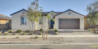 1062 N Water Street Gallery 1